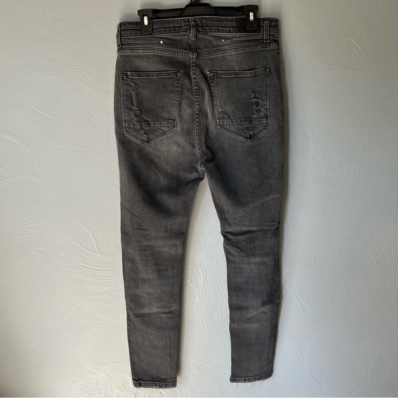 Distressed ZARA Jeans Sz 32 - Picture 2 of 4